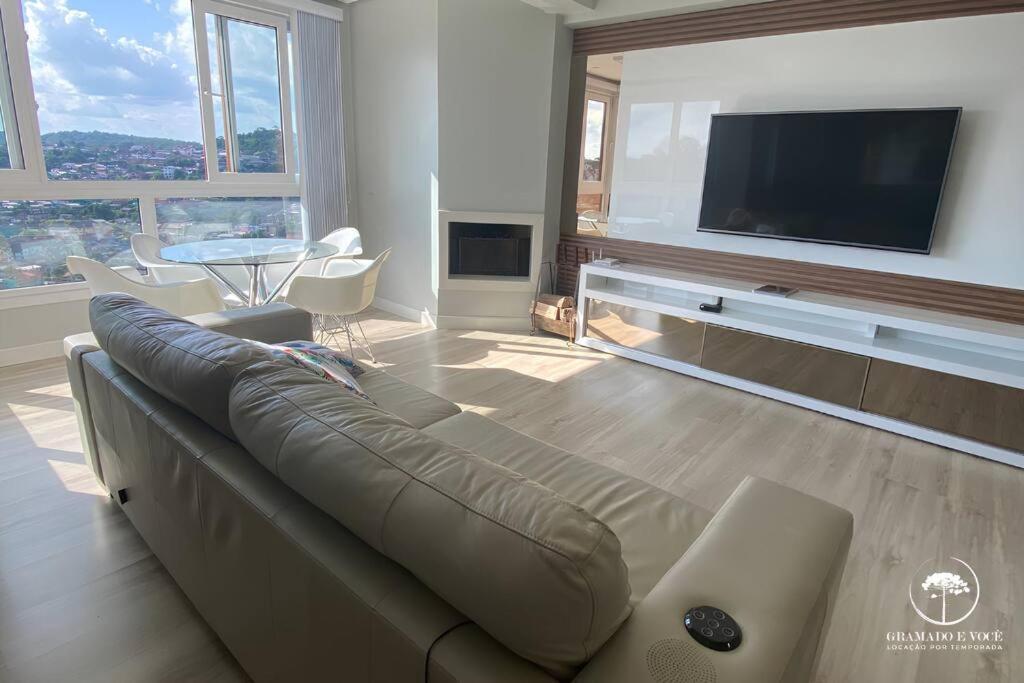 Novo No Centro De Apartamento