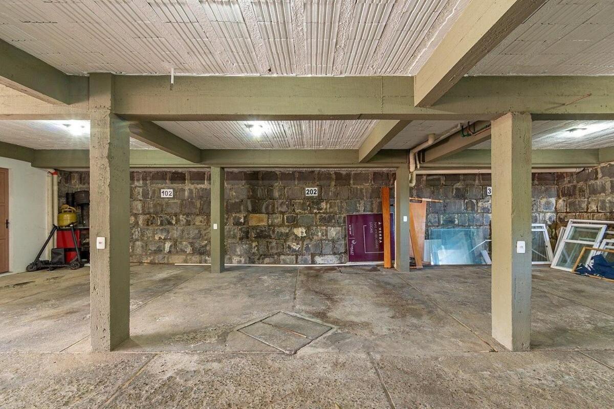 Rosa Edificio Les Apartamento