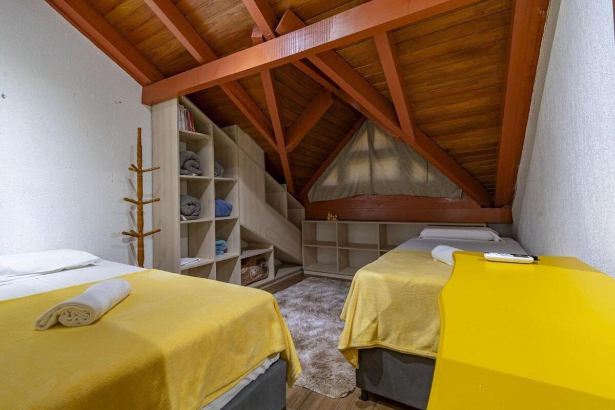Casa de férias Rosa Casa Geminada Mariana Gramado