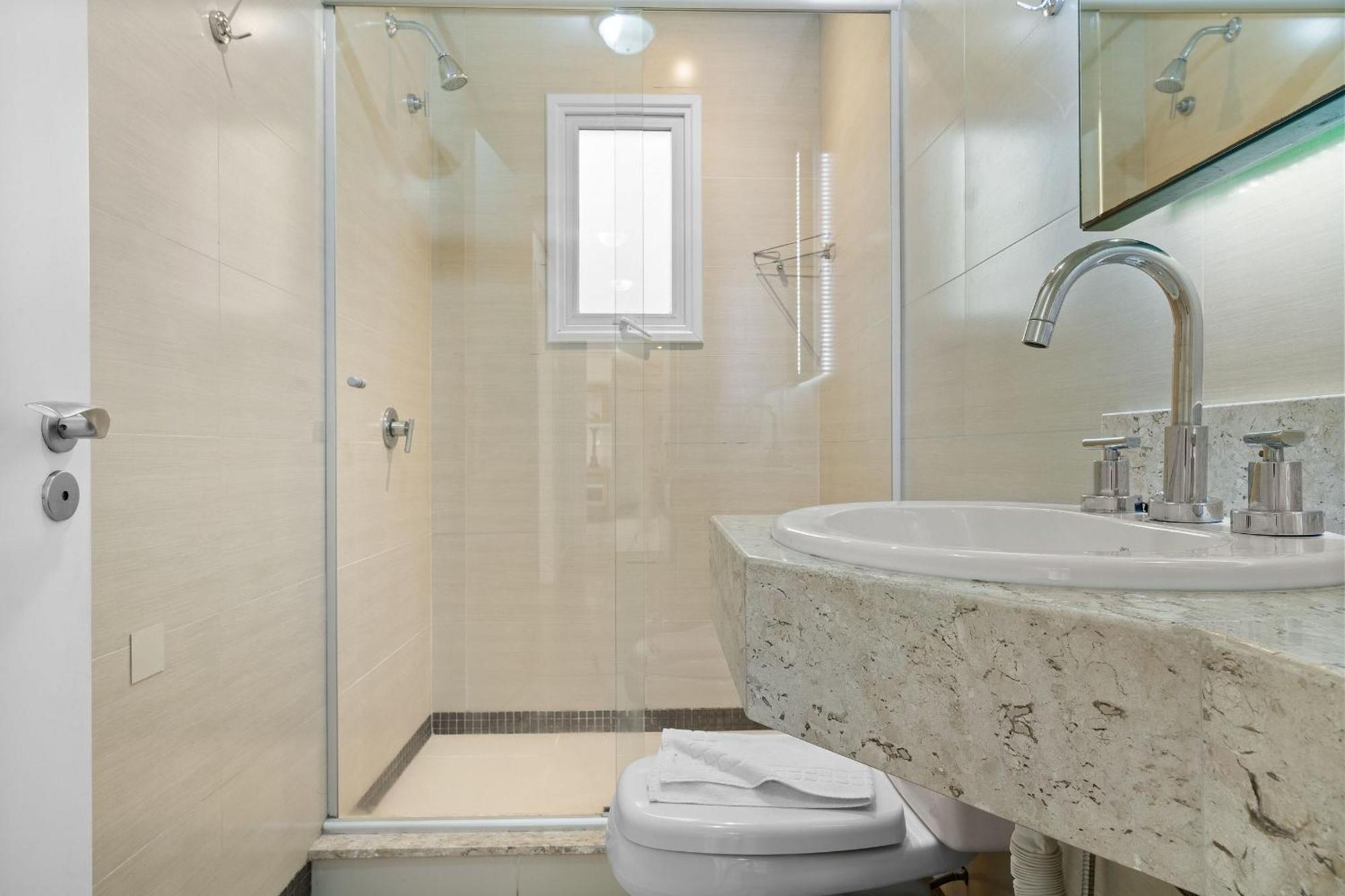 650 Metros, Rua Coberta Centro/villa 403b *