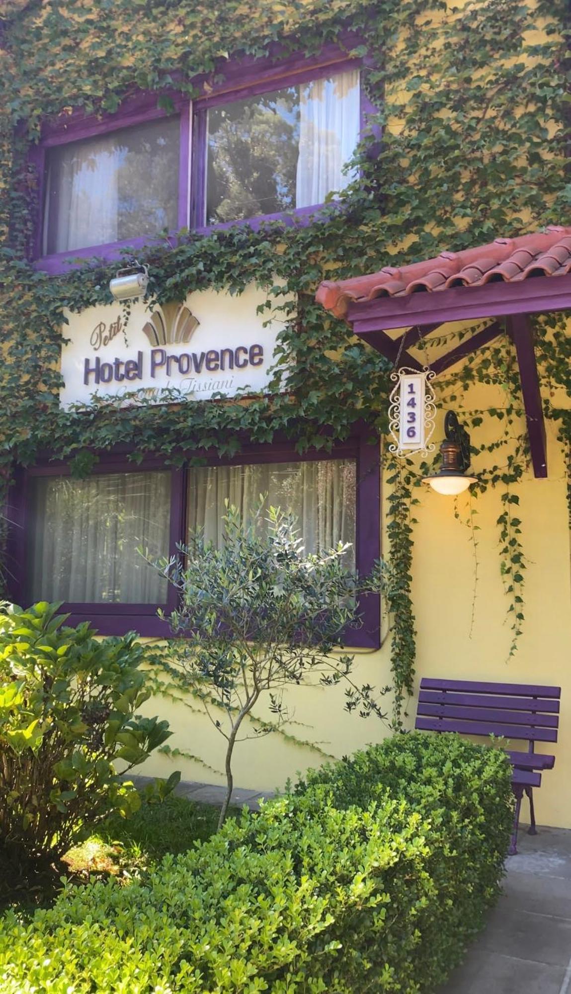 Petit Provence Hotel
