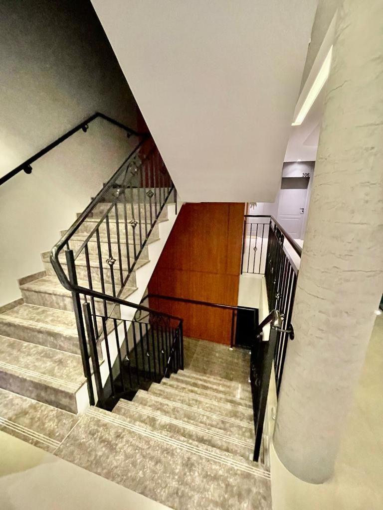 Apartamento Proximo Rua Coberta