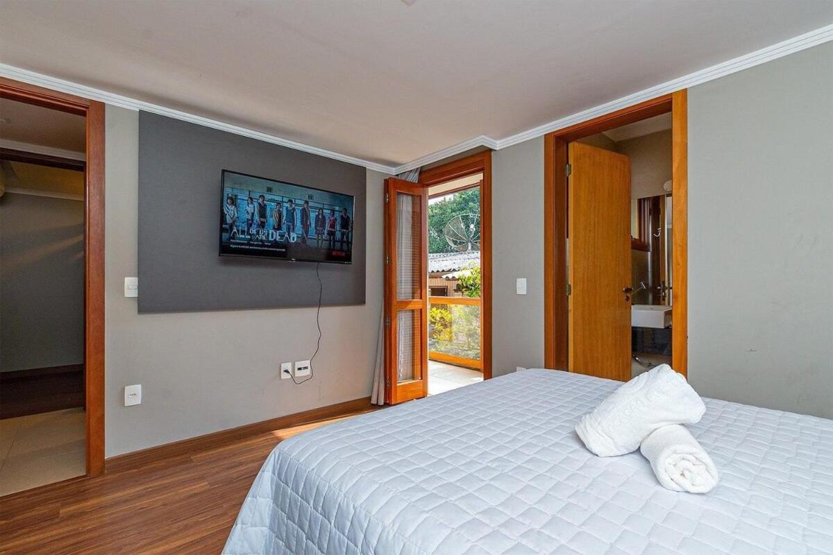 Rosa Edificio Les Apartamento Gramado