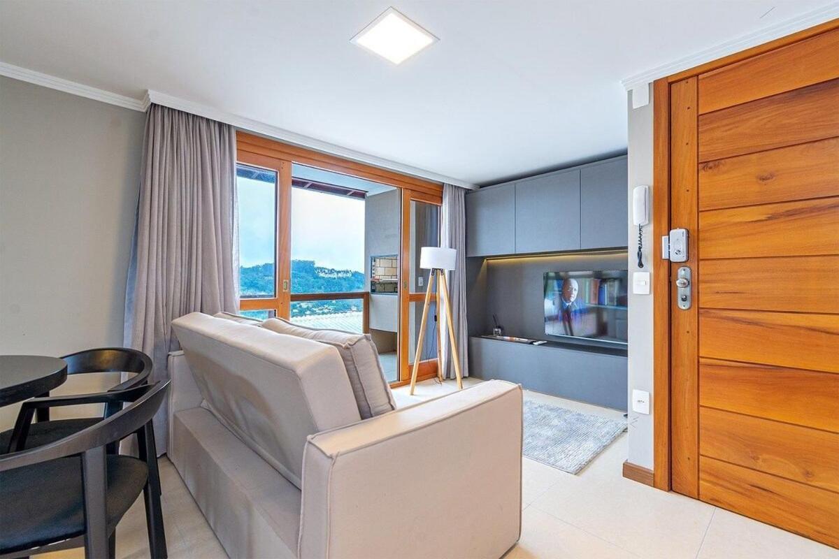 Apartamento Rosa Edificio Les Gramado