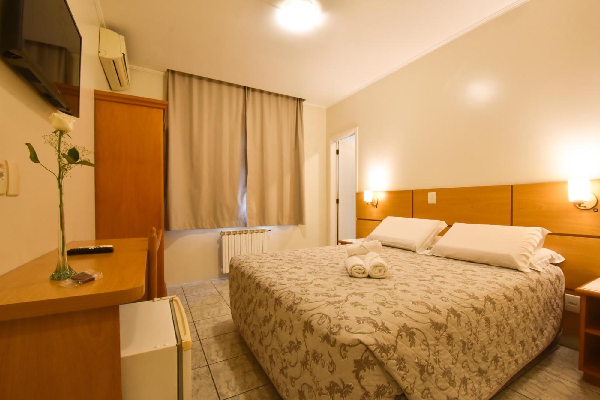 Stillo Via Serena Hotel *
