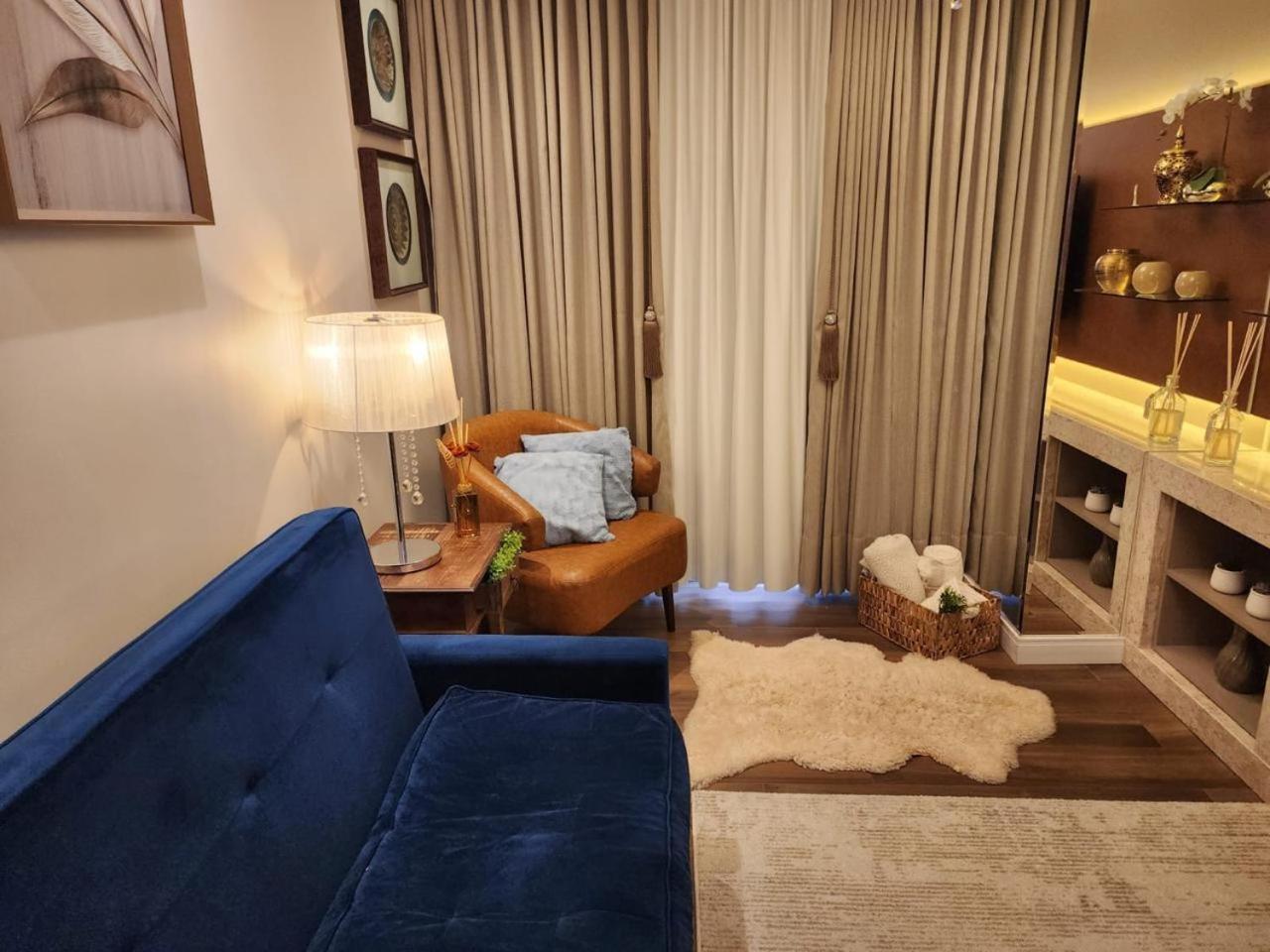 Apartamento Lar Do Ozzy Com Lareira No Centro De Gramado! *