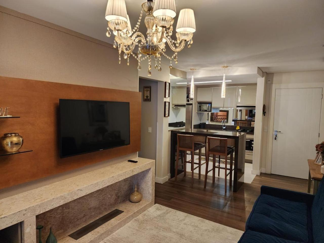 Apartamento Lar Do Ozzy Com Lareira No Centro De Gramado! *