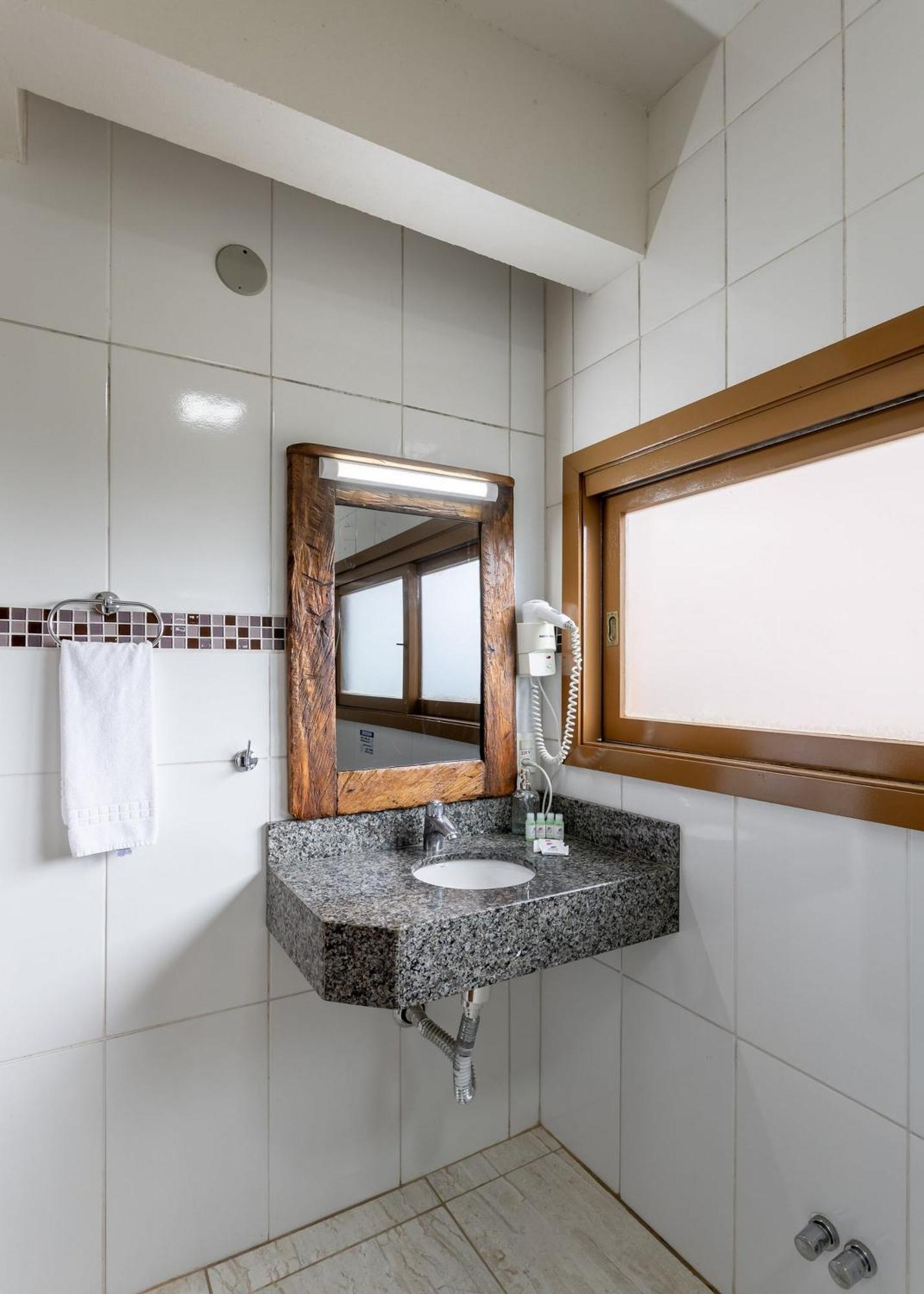 Locar-in - E Hill Top Centro Apartamento