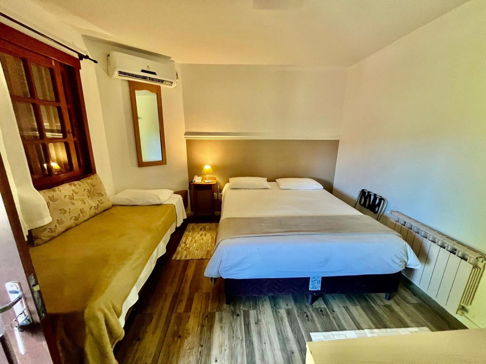 Rosa 3* Gramado