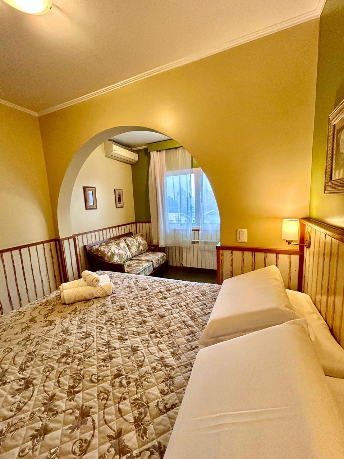 Hotel Stillo Via Serena