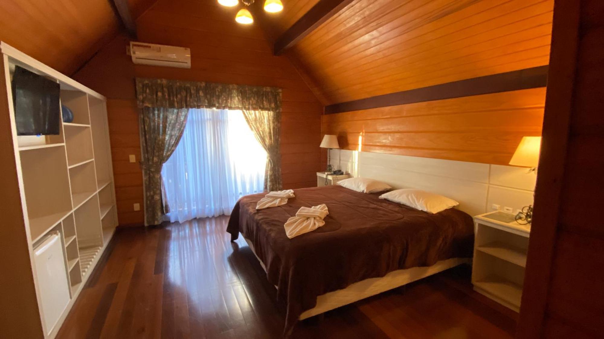 Papoulas Hotel