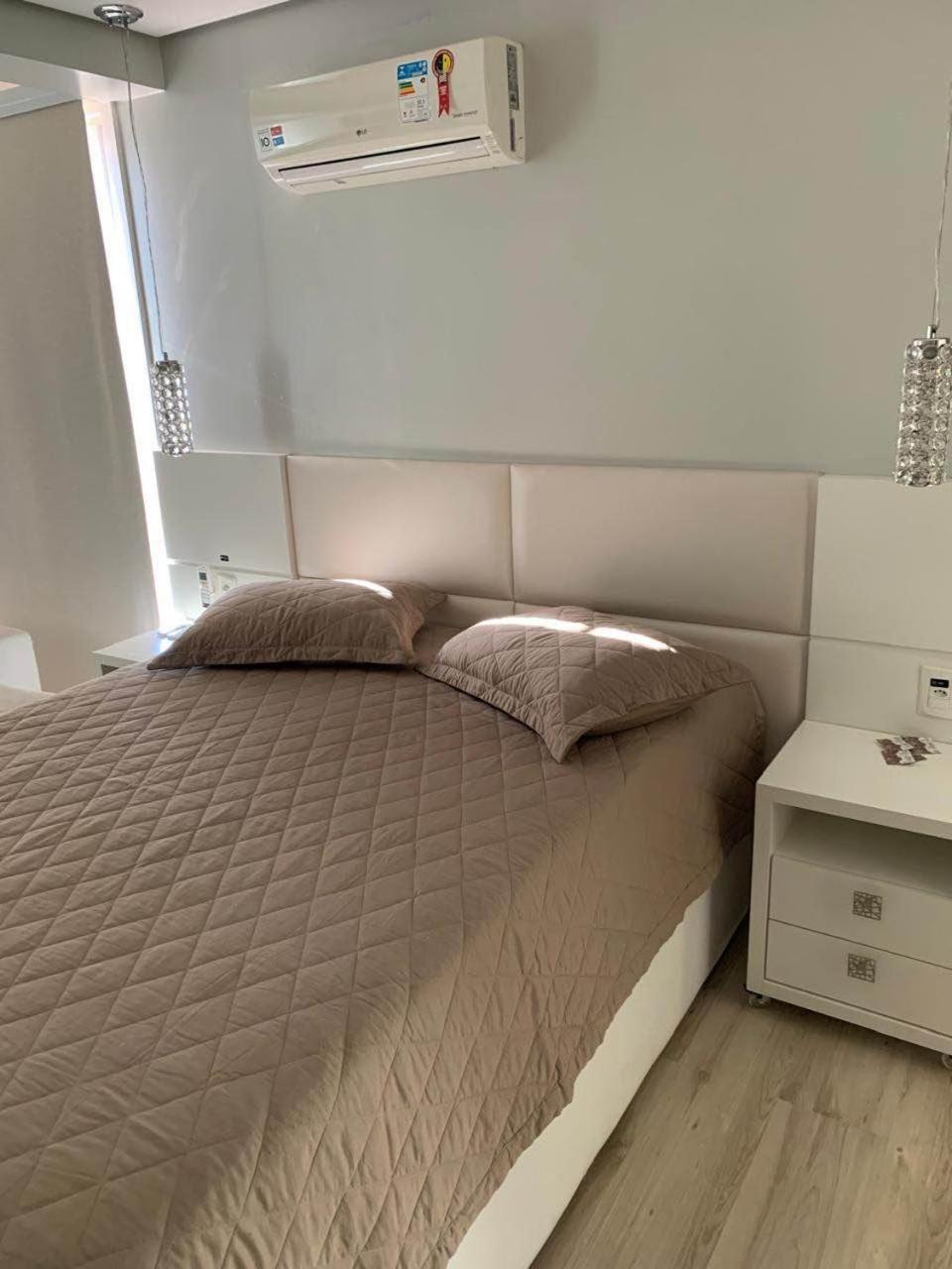 Novo No Centro De Apartamento