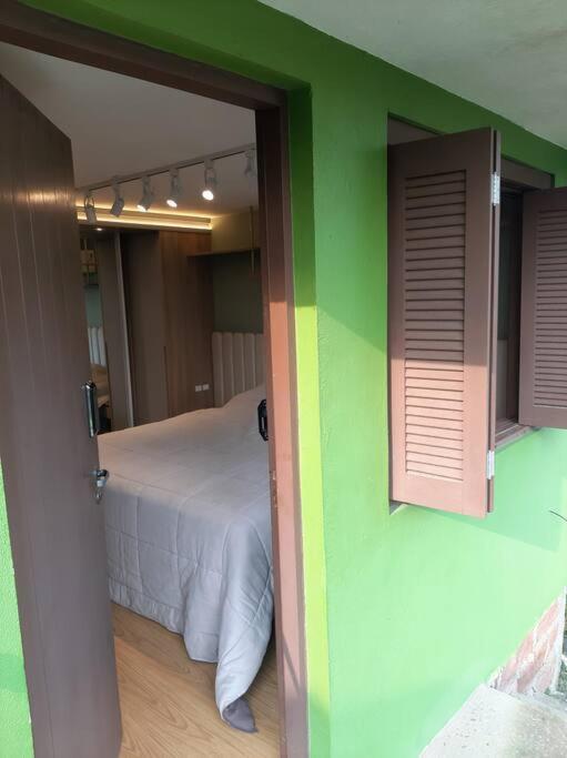 Lofts 68 *