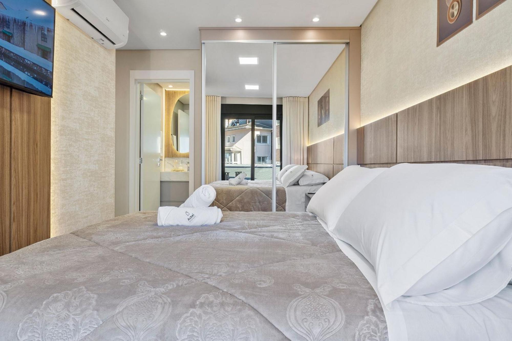 Leev 2 Dorm 50m Rua Coberta By Achei *
