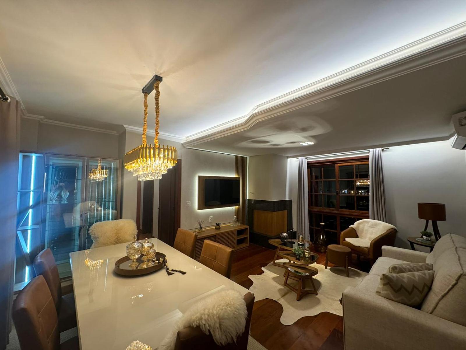 3 Ao Lado Da Rua Coberta Apartamento Gramado