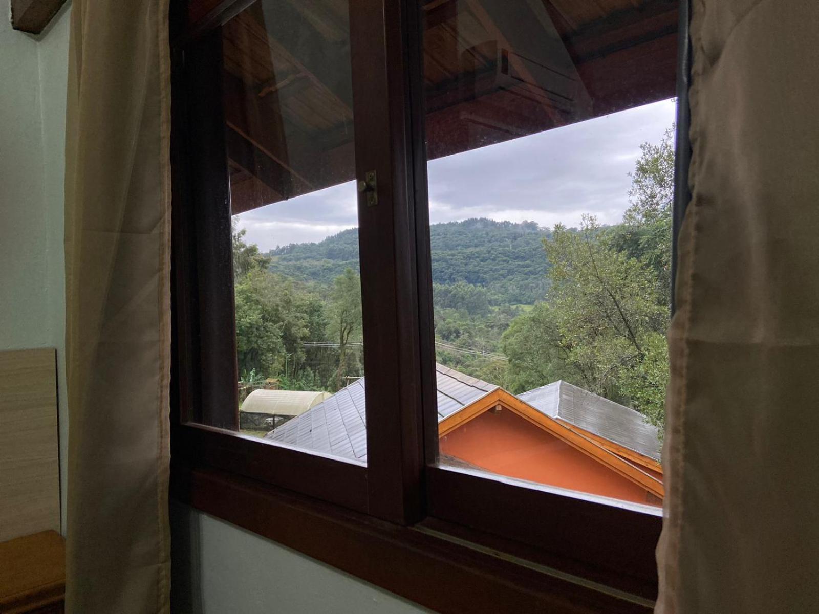 Maibe Amanhecer Na Serra Pensão 3*