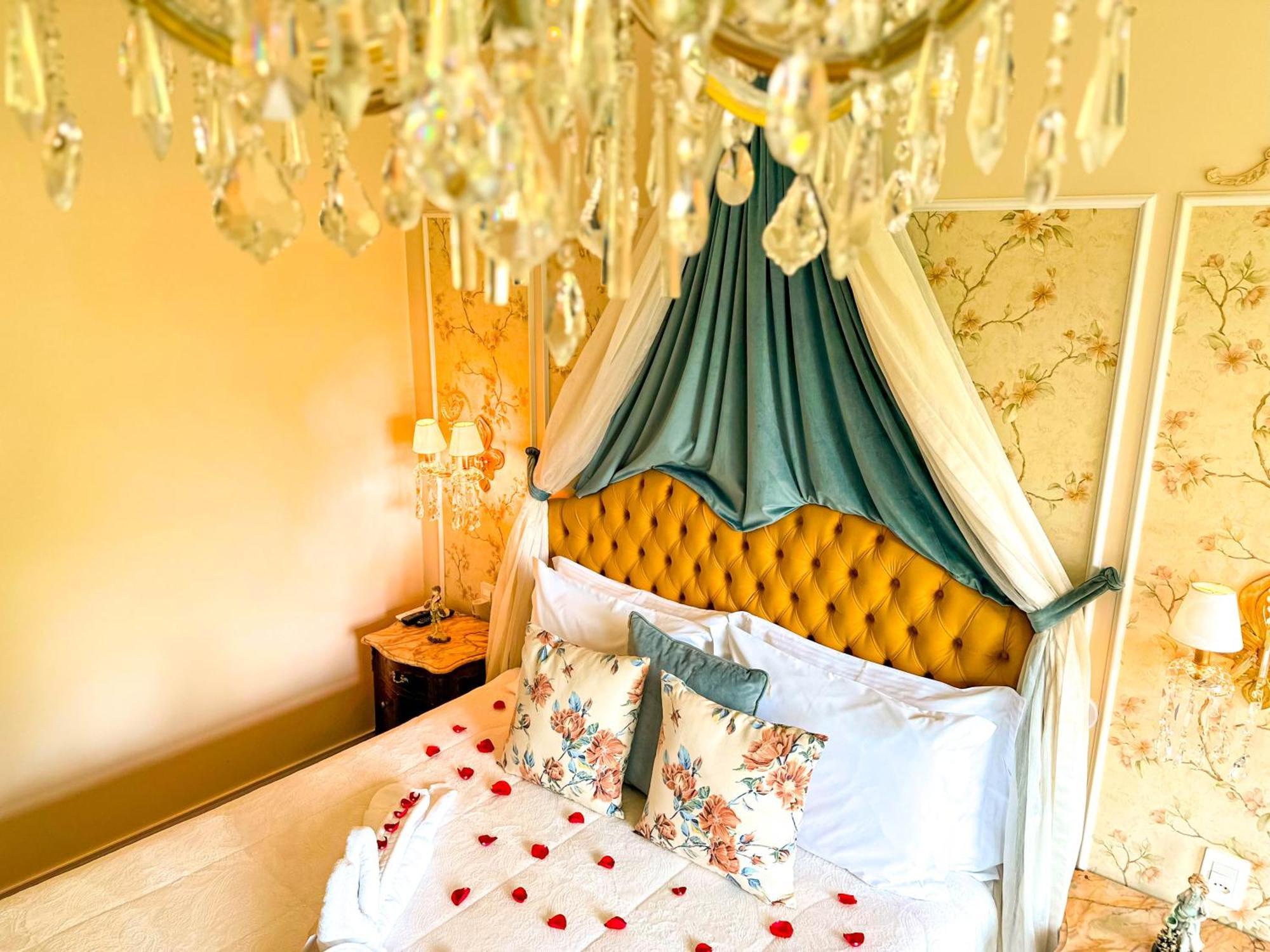 Le Boutique - Exclusivo Casais