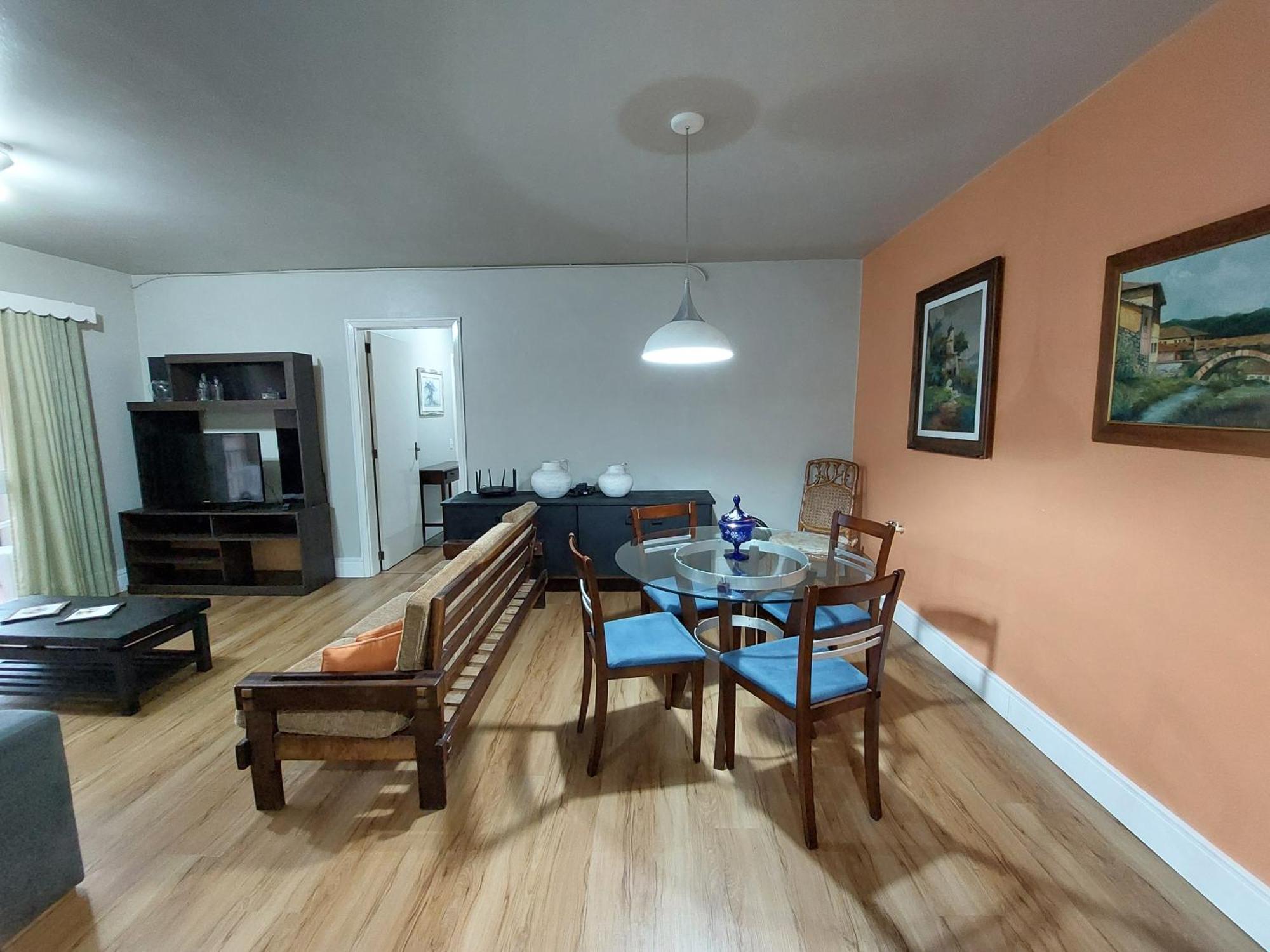 Apartamento Na Rua Coberta Gramado