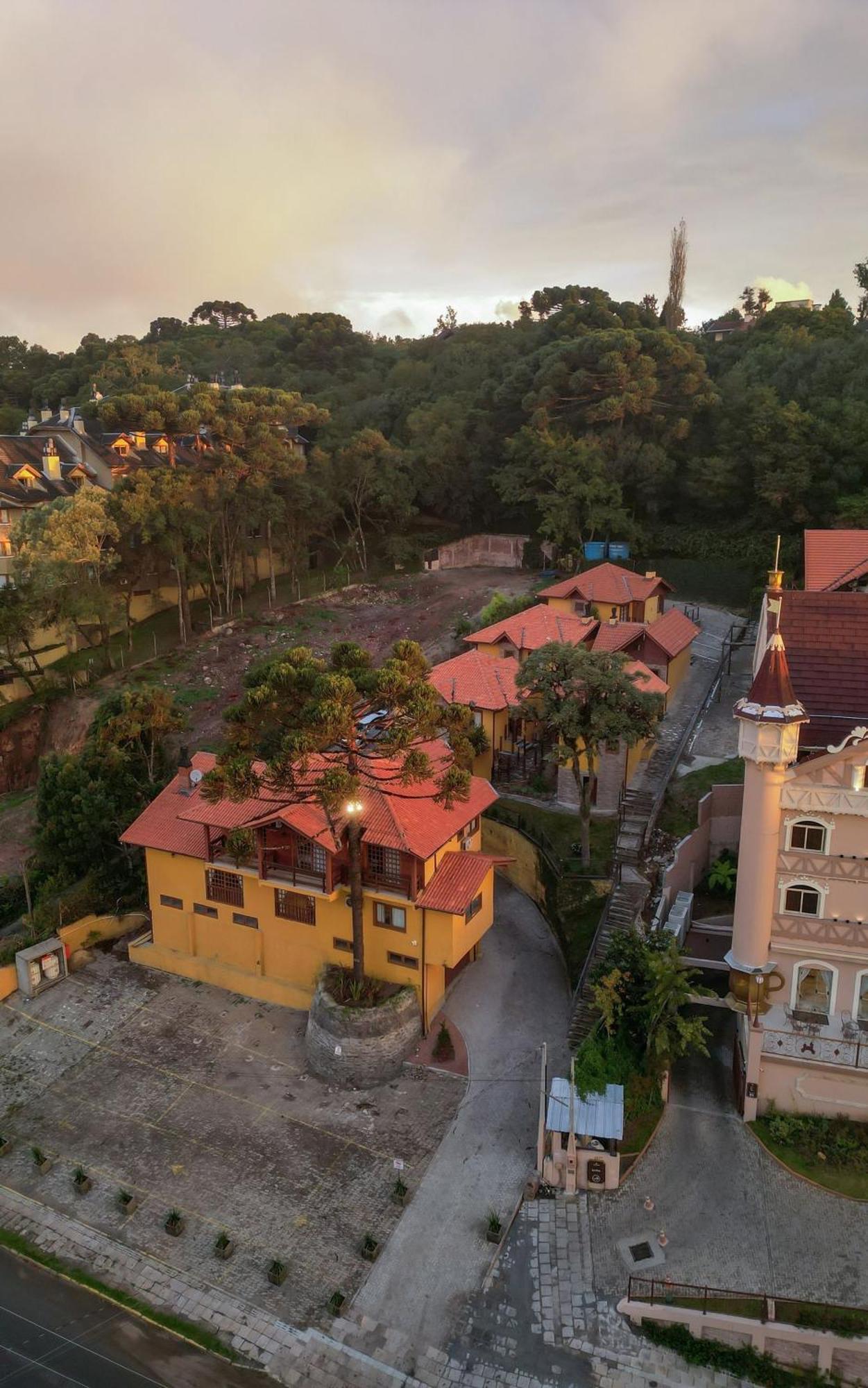 Locar-in - E Hill Top Centro Apartamento Gramado