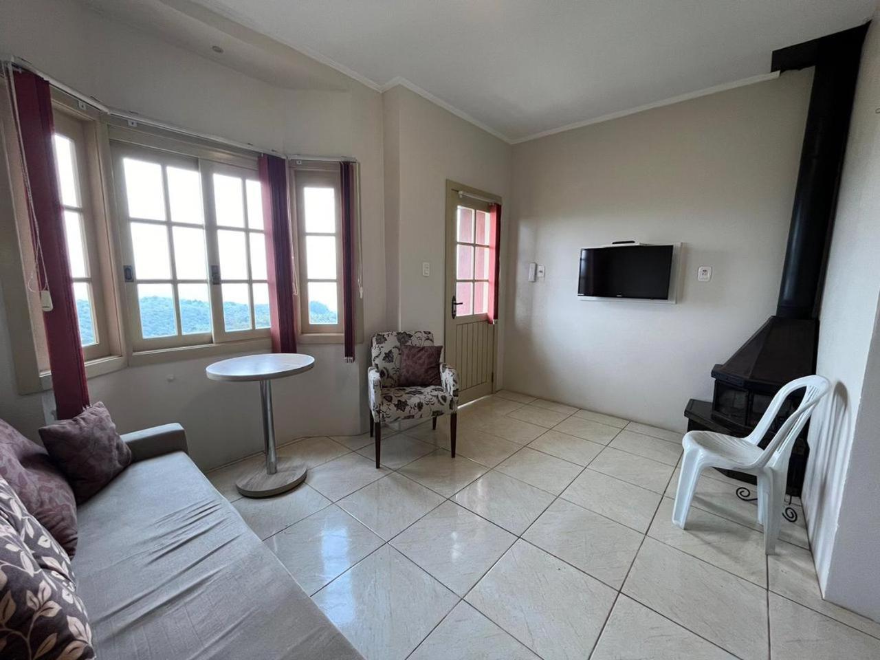 Residencial Encantos da Linha Bonita Vll Casa de férias Gramado