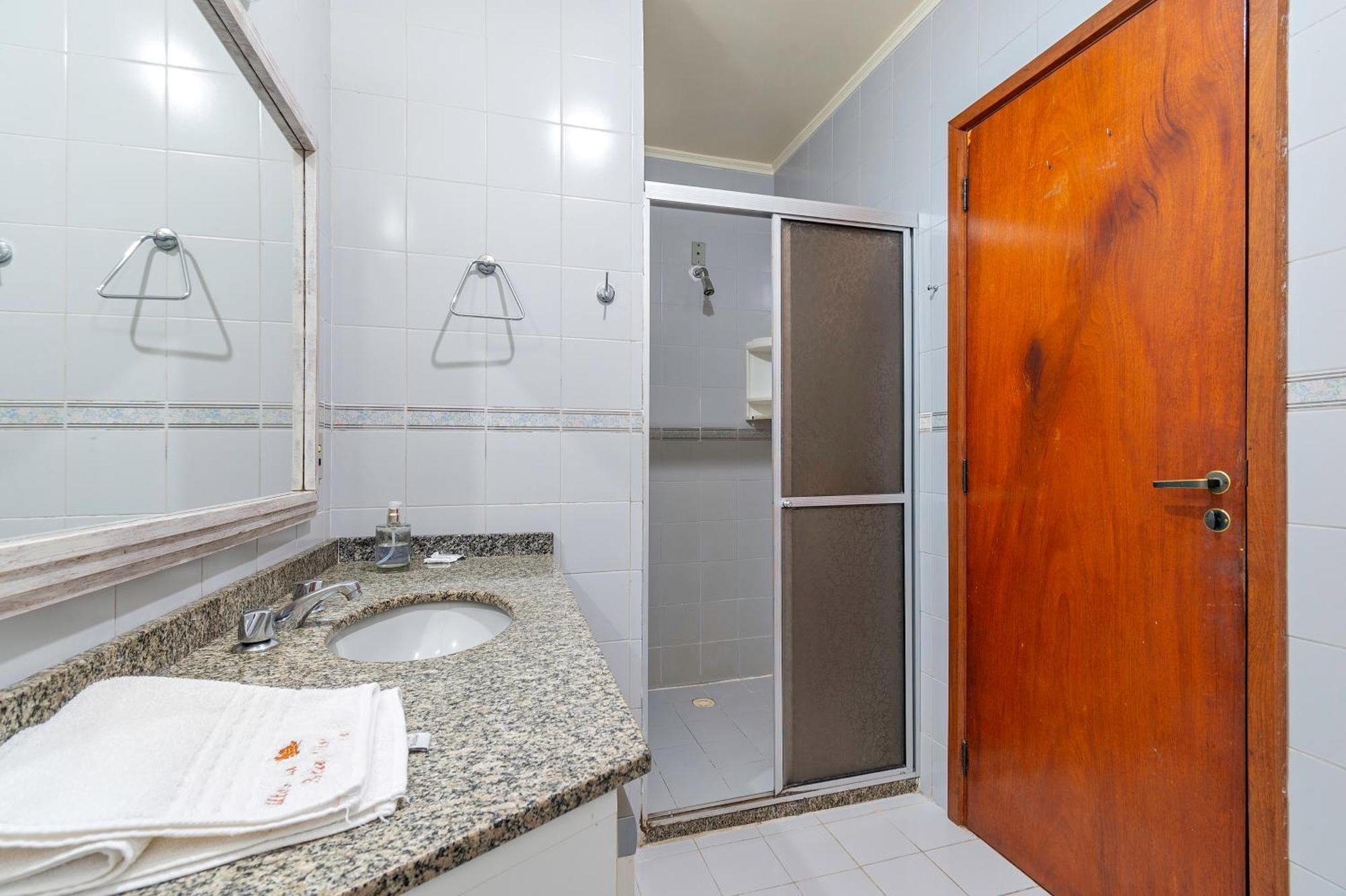 Lindo 3 Quartos Esquina Da Rua Coberta Apartamento