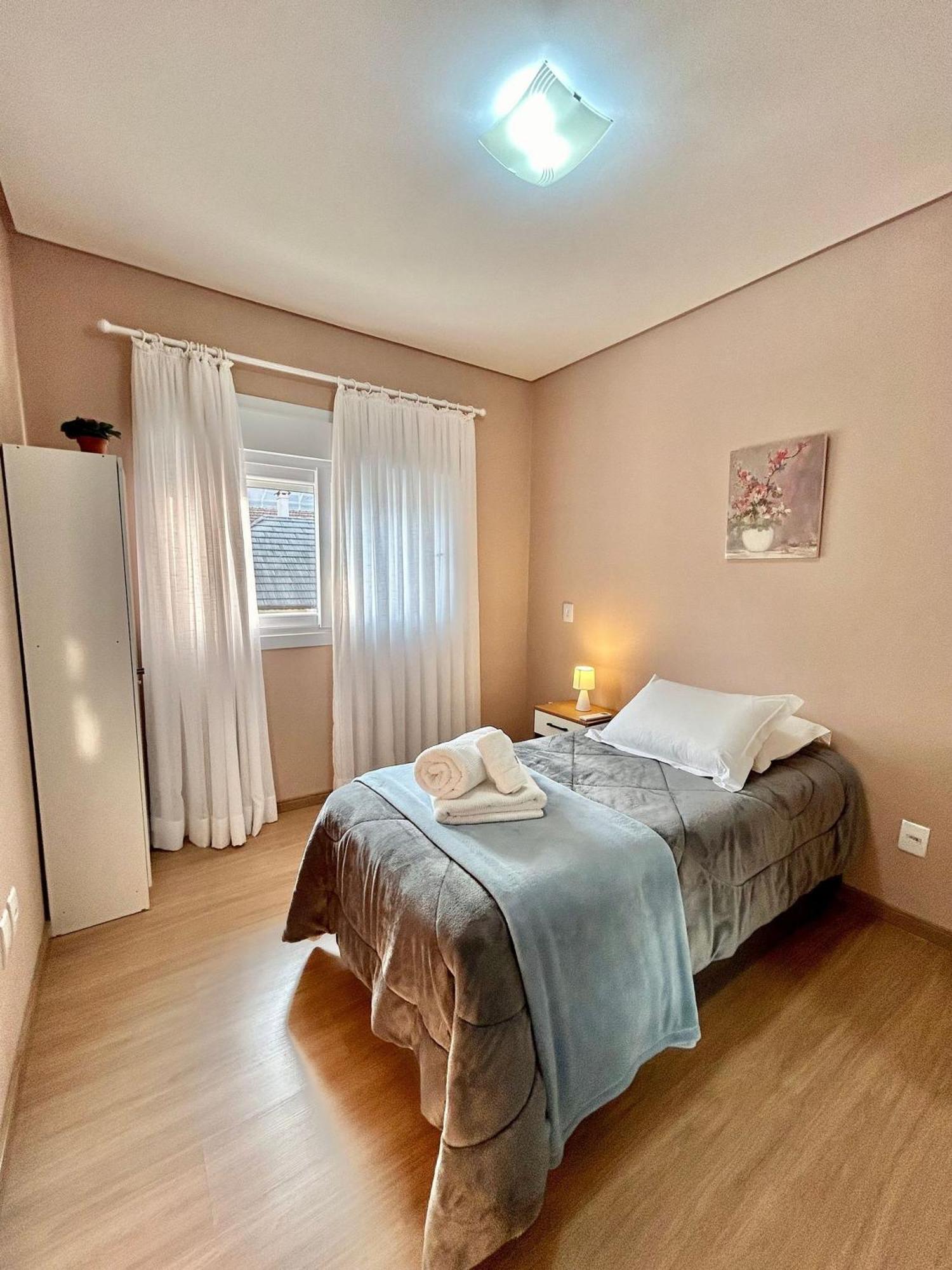 Lindo E Encantador No Centro De Apartamento