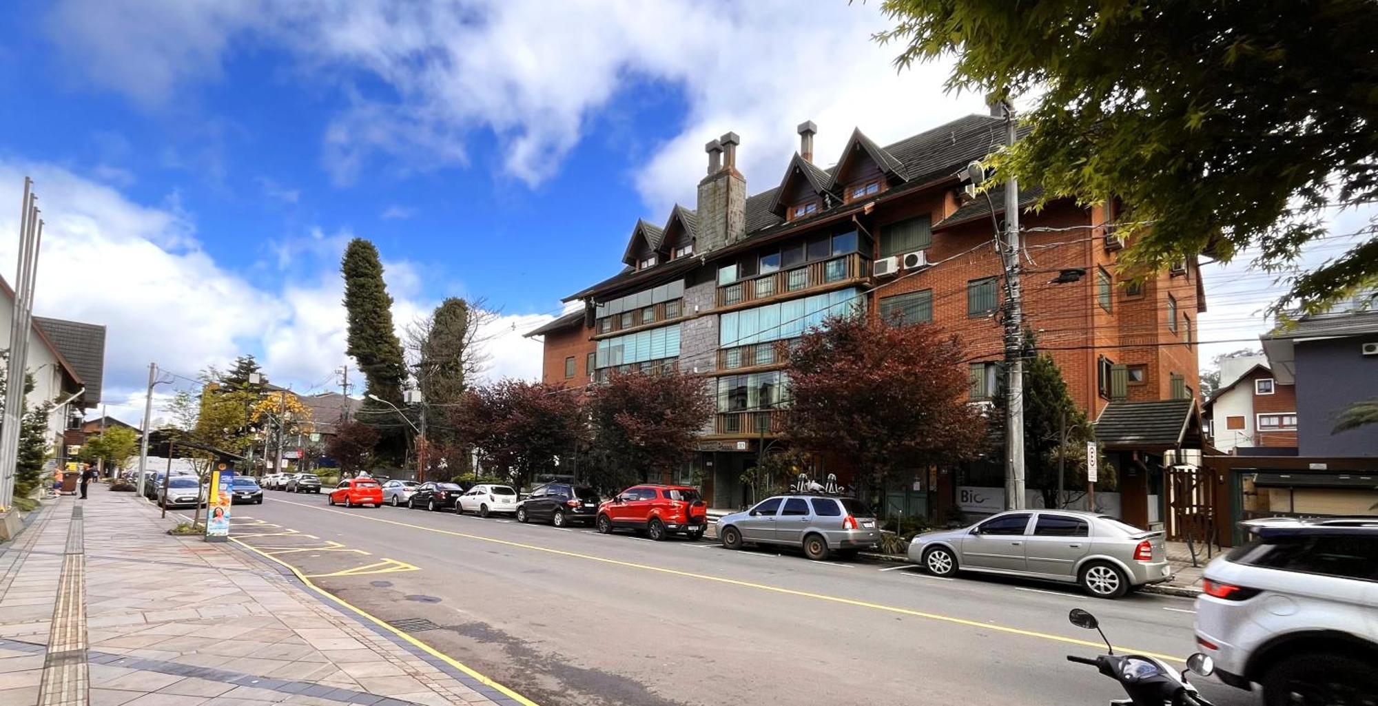 Vv - Apto Rua Coberta Gramado
