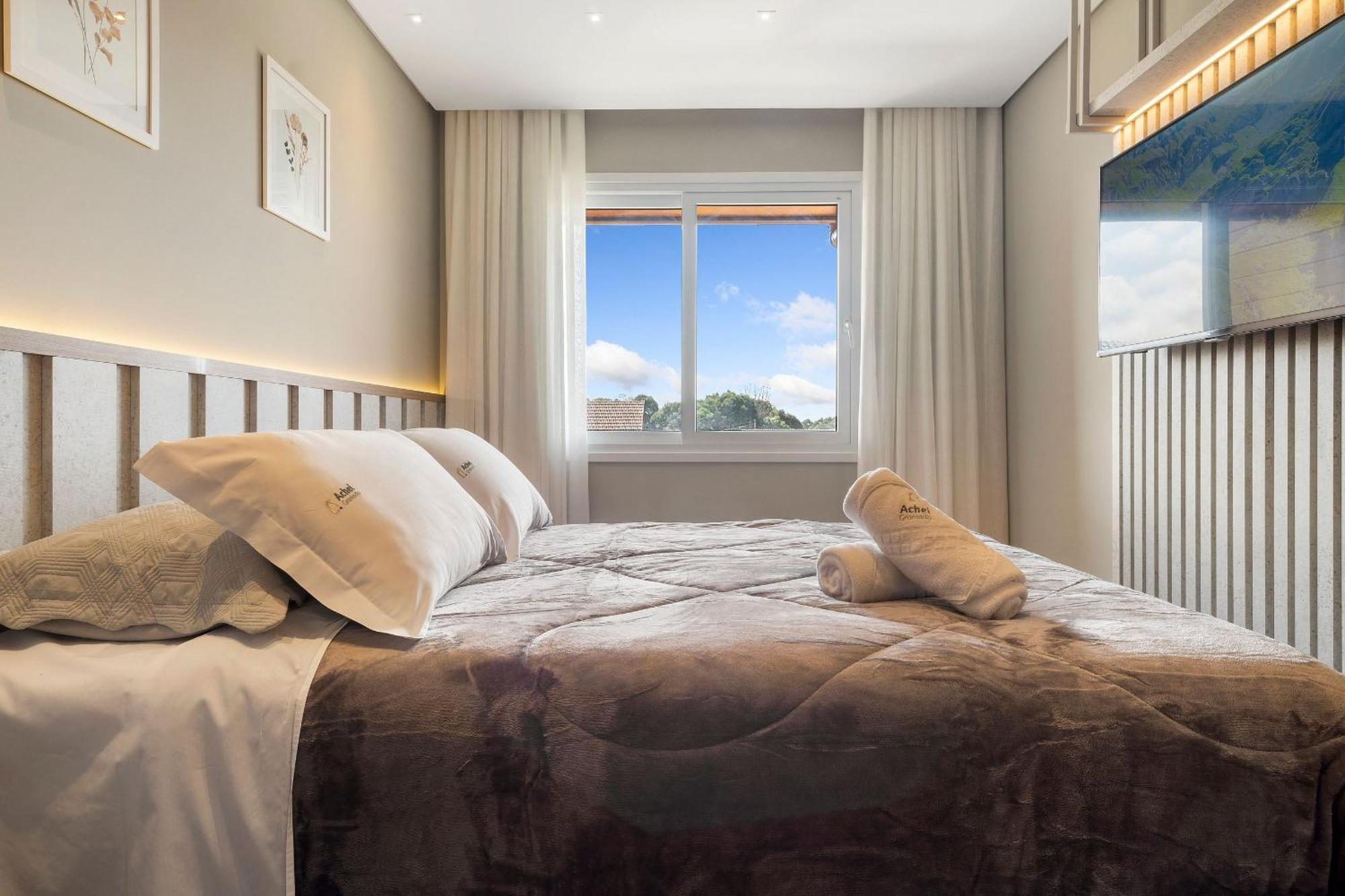 Apartamento The Garden 900m Do Super Carros By Achei Gramado