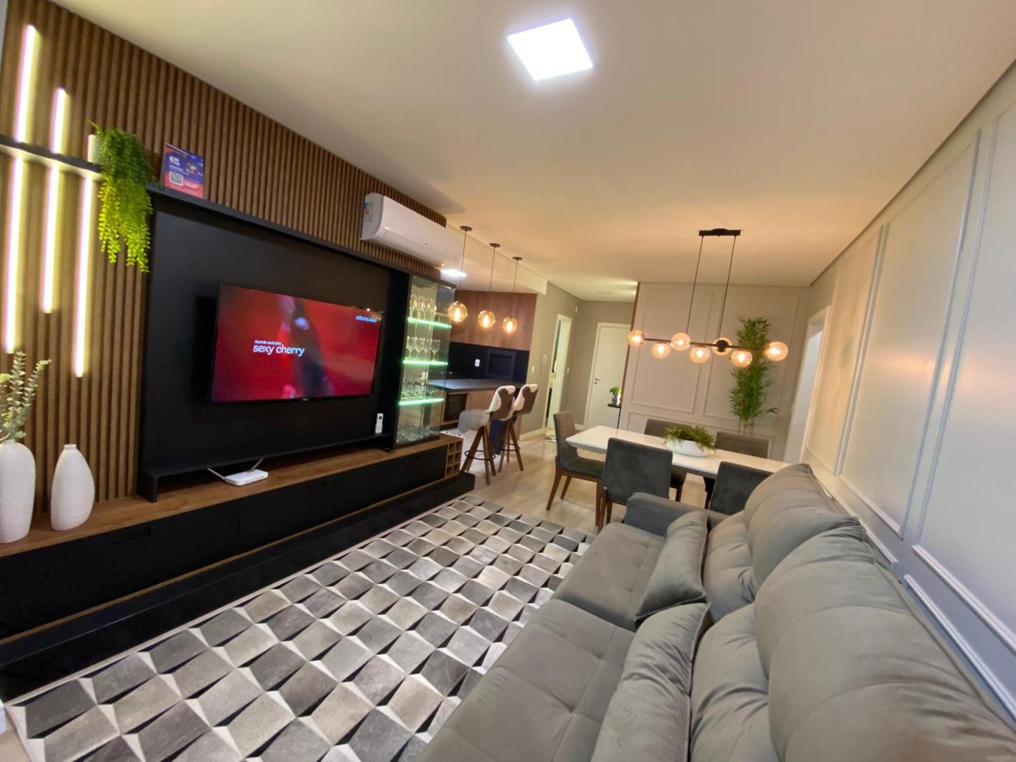 Locacao De Temporada Luxo No Centro! Apartamento Gramado