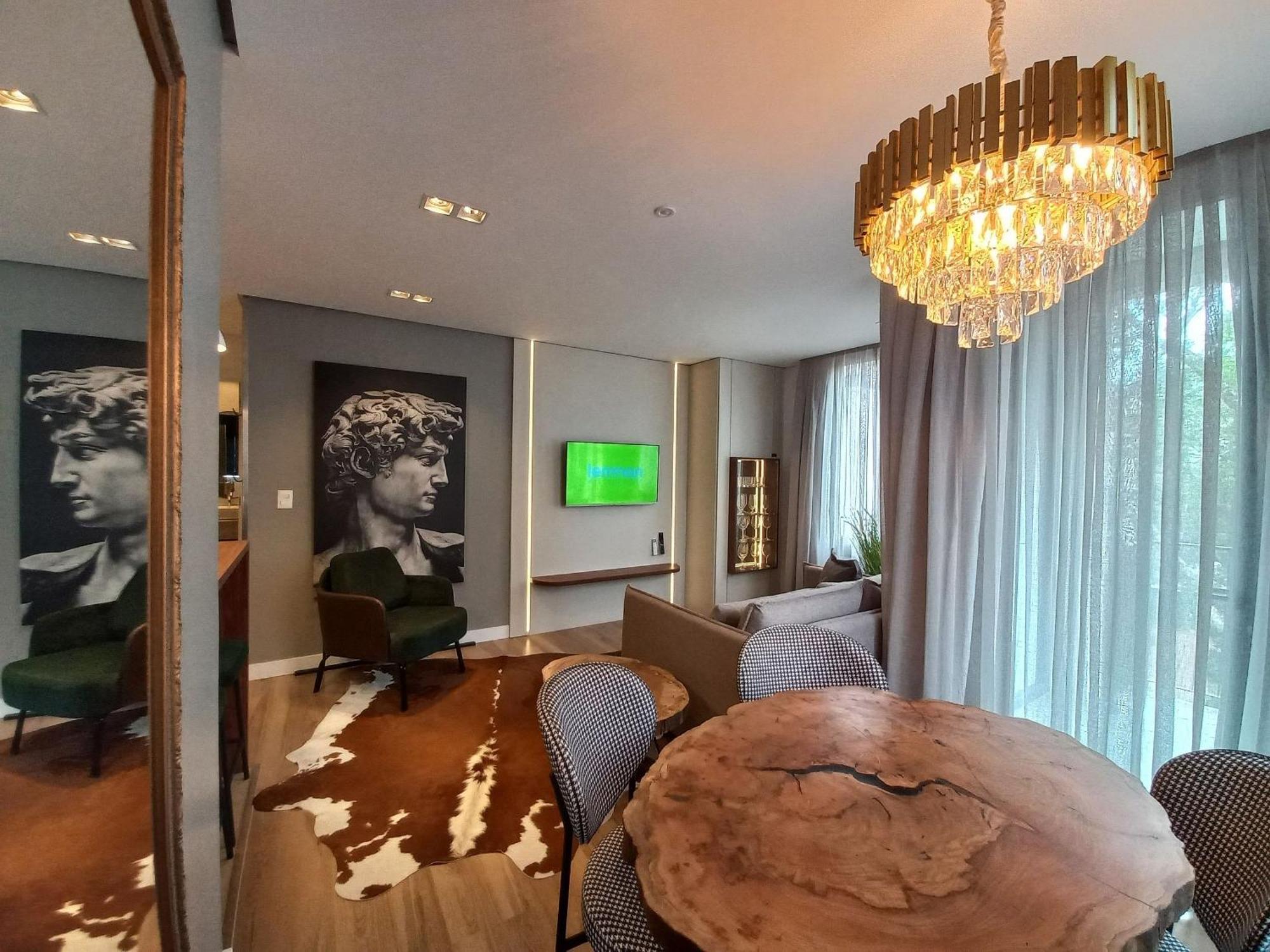Blume 303 Apto E Moderno Em Apartamento