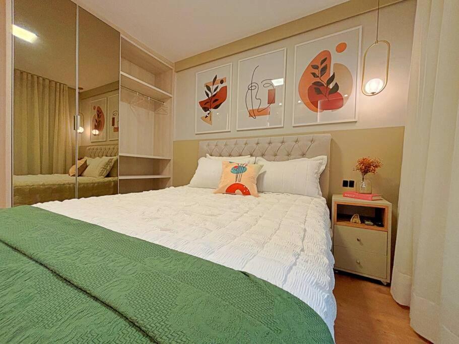 Apto A 400m Da Rua Coberta - Apartamento *