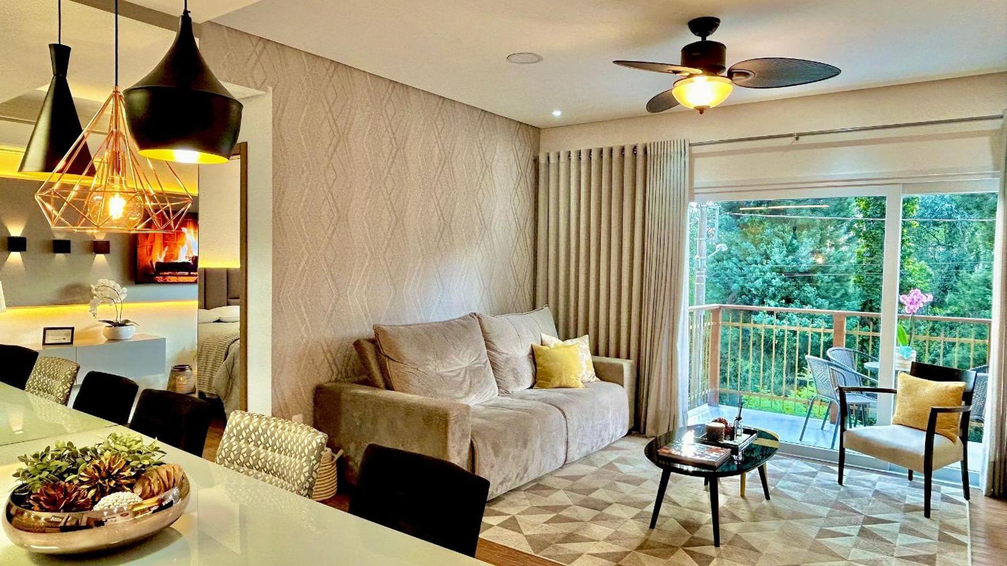 Lindo E Aconchegante Com Lareira Cond C/ Piscina Apartamento