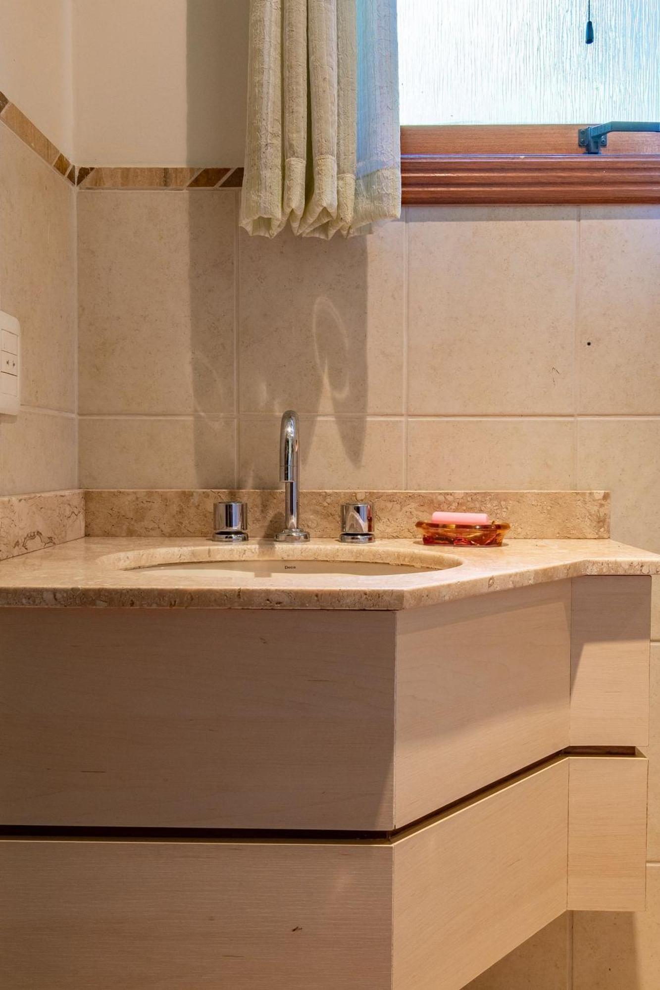 Rosa Residencial Gruner Berg Gramado