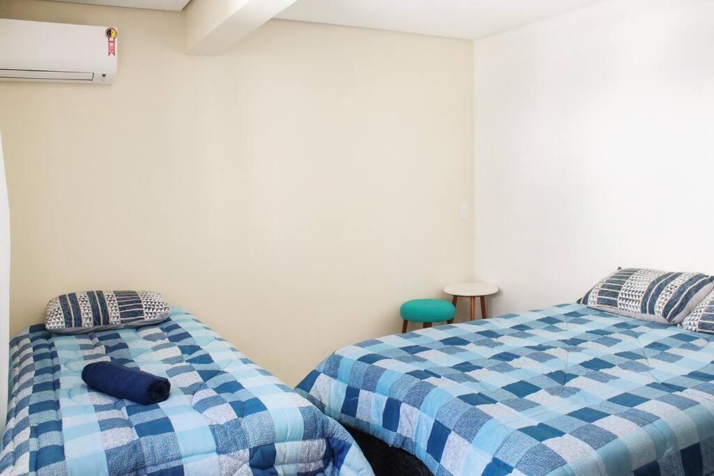 Apartamento Grande Com - Churrasqueira Lareira Climatizado Gramado
