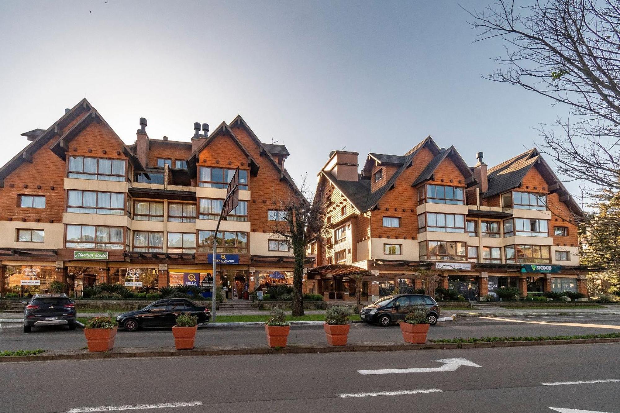 Duplex 300m R. Coberta, 4 Dorm, 3 Suite, Hidro Apartamento