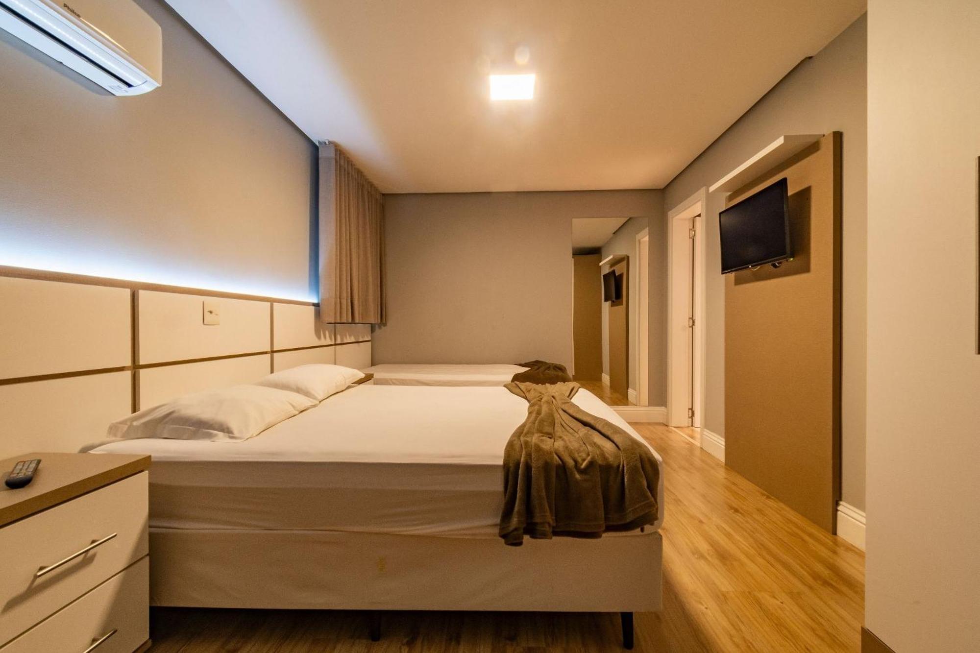 Duplex 300m R. Coberta, 4 Dorm, 3 Suite, Hidro Apartamento *