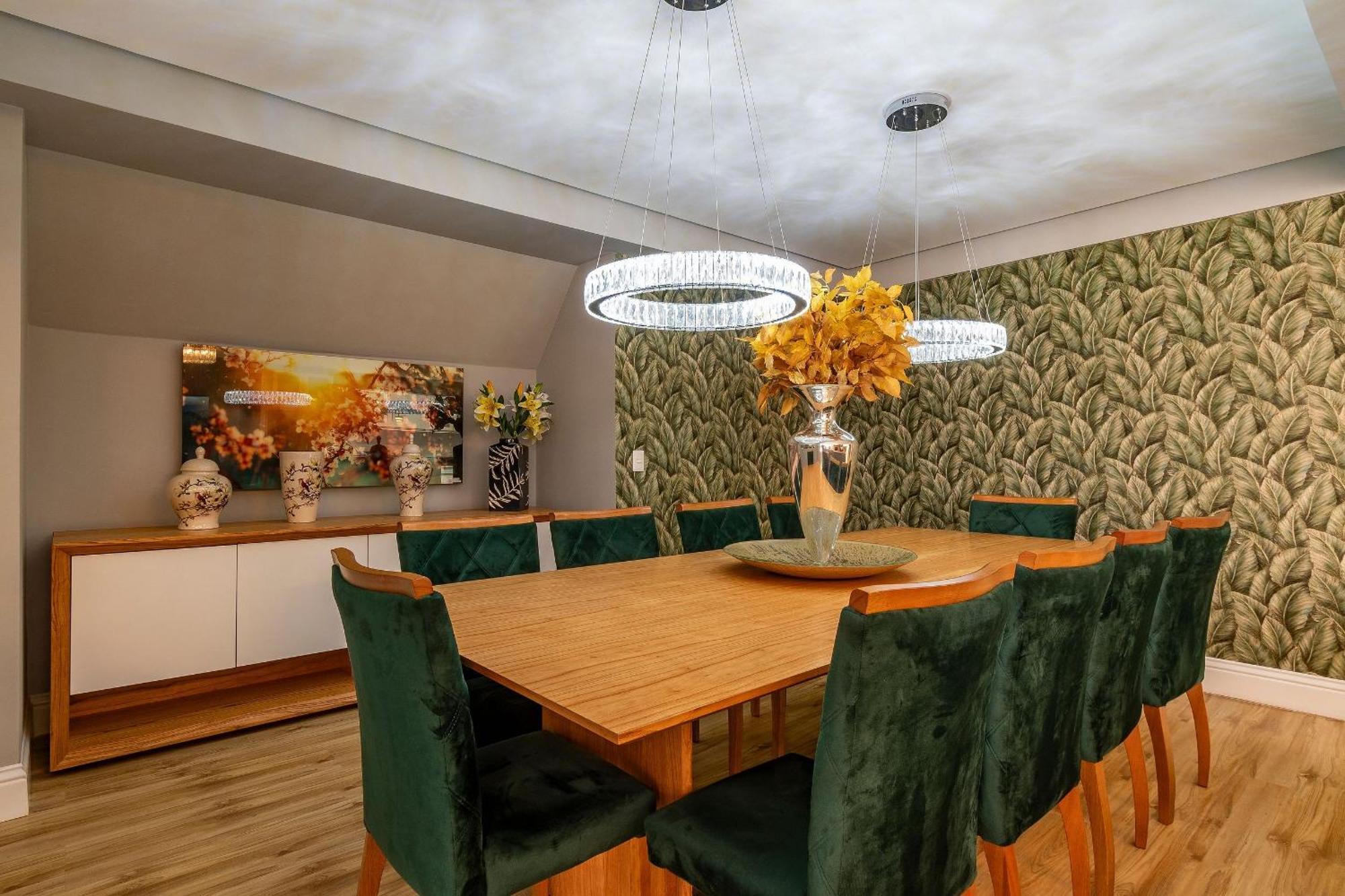Duplex 300m R. Coberta, 4 Dorm, 3 Suite, Hidro