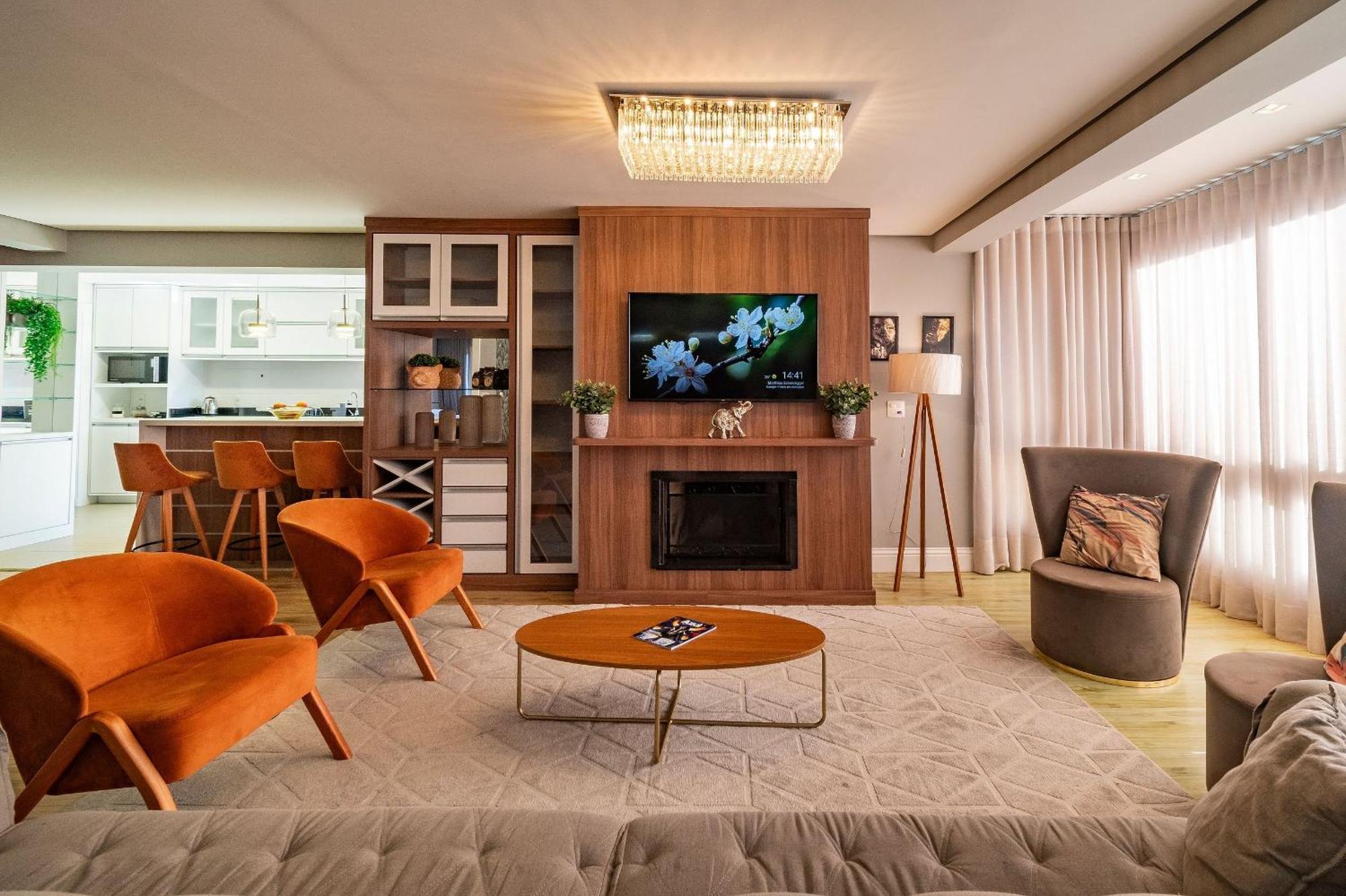 Duplex 300m R. Coberta, 4 Dorm, 3 Suite, Hidro *