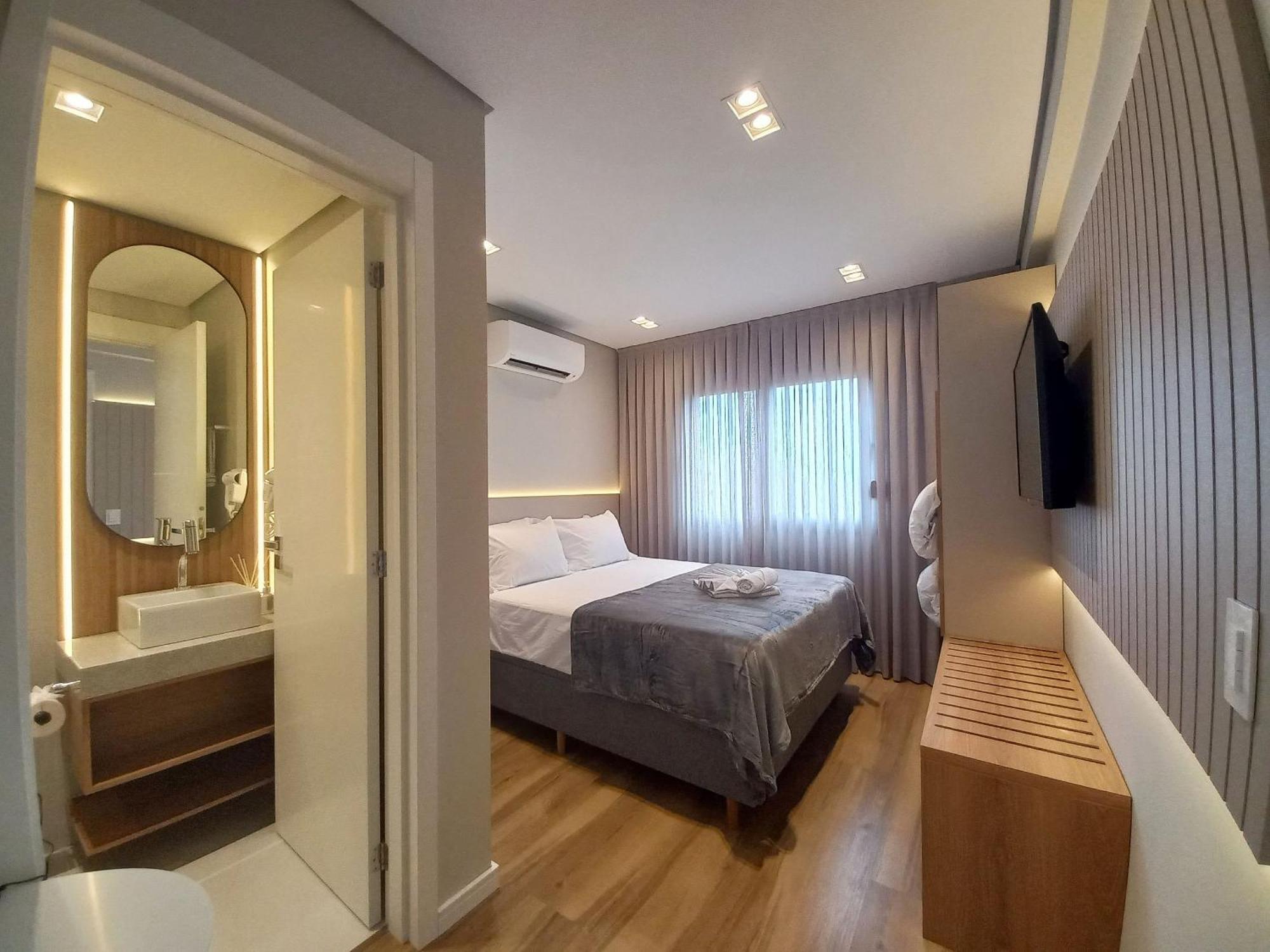 Leev 502 - Lindo Apto A Uma Quadra Da Rua Coberta Apartamento Gramado