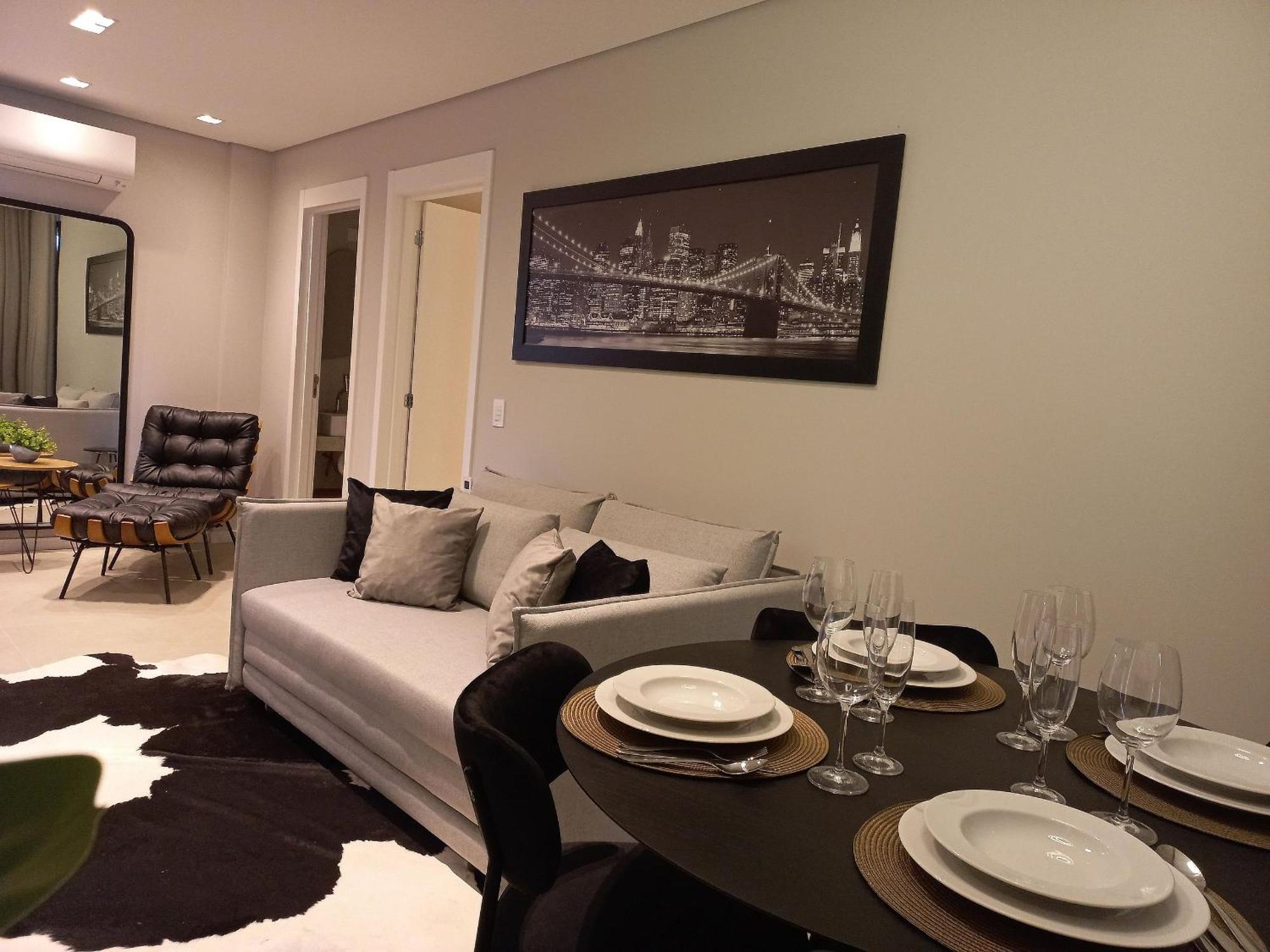 Apartamento Leev 502 - Lindo Apto A Uma Quadra Da Rua Coberta *