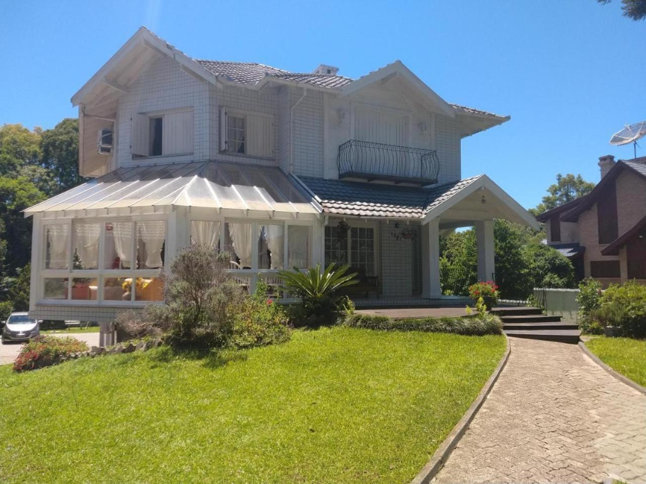 Solari Di Hotel *