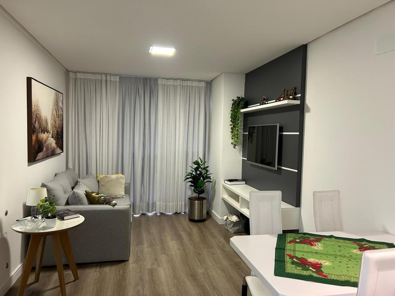 Charmoso Ap Em Apartamento