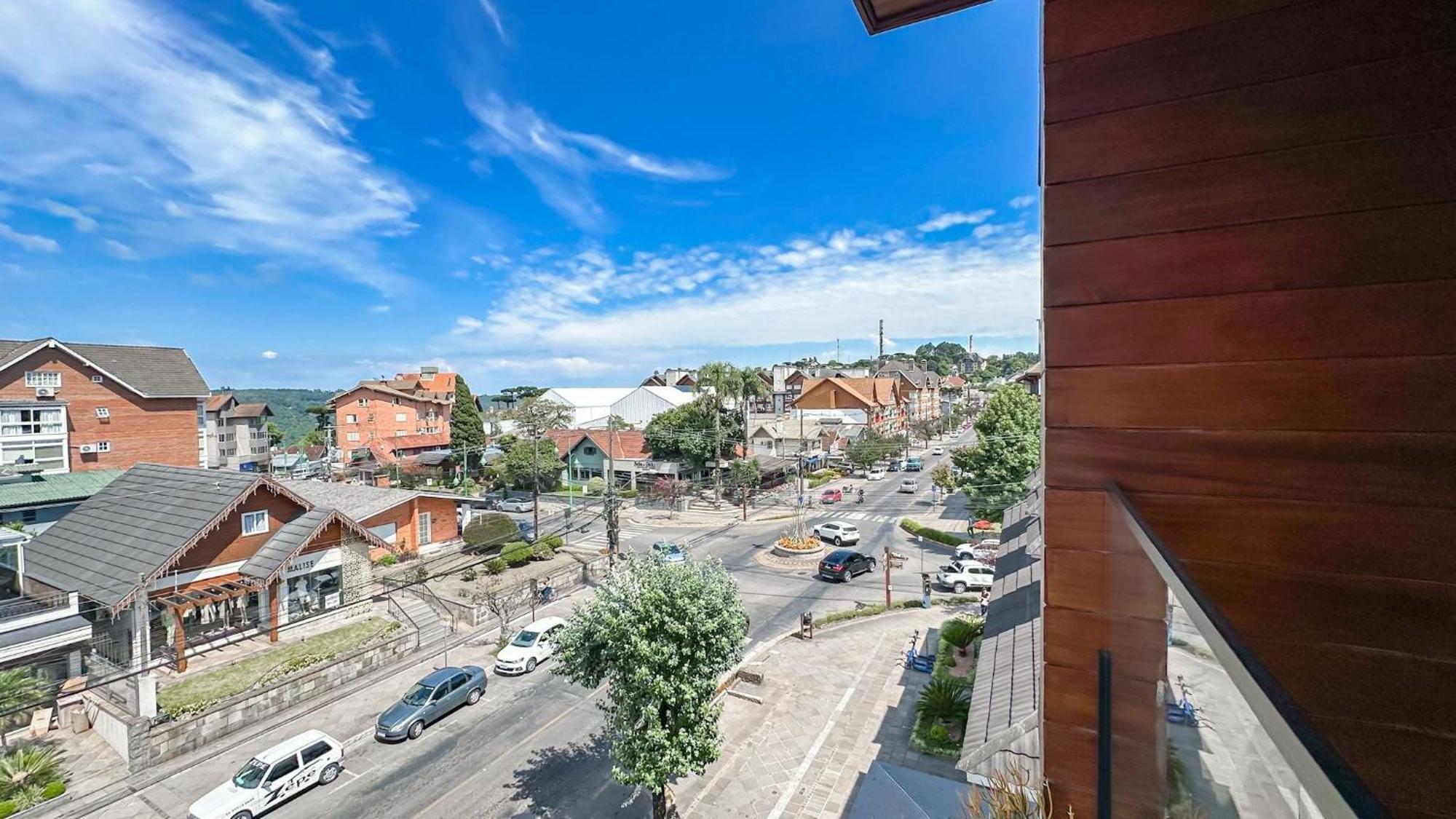 Ao Lado Da Rua Coberta E Da Igreja Apartamento *