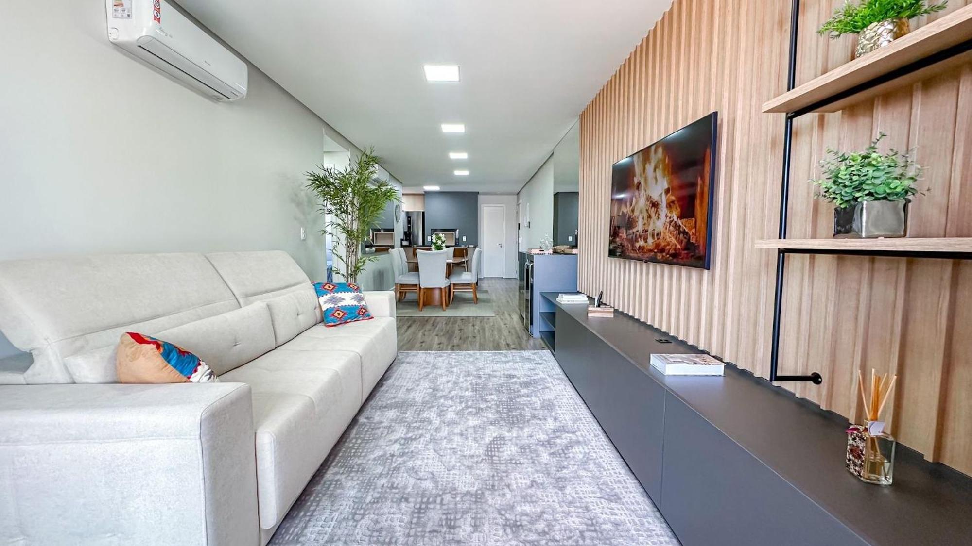 Apartamento Ao Lado Da Rua Coberta E Da Igreja Gramado