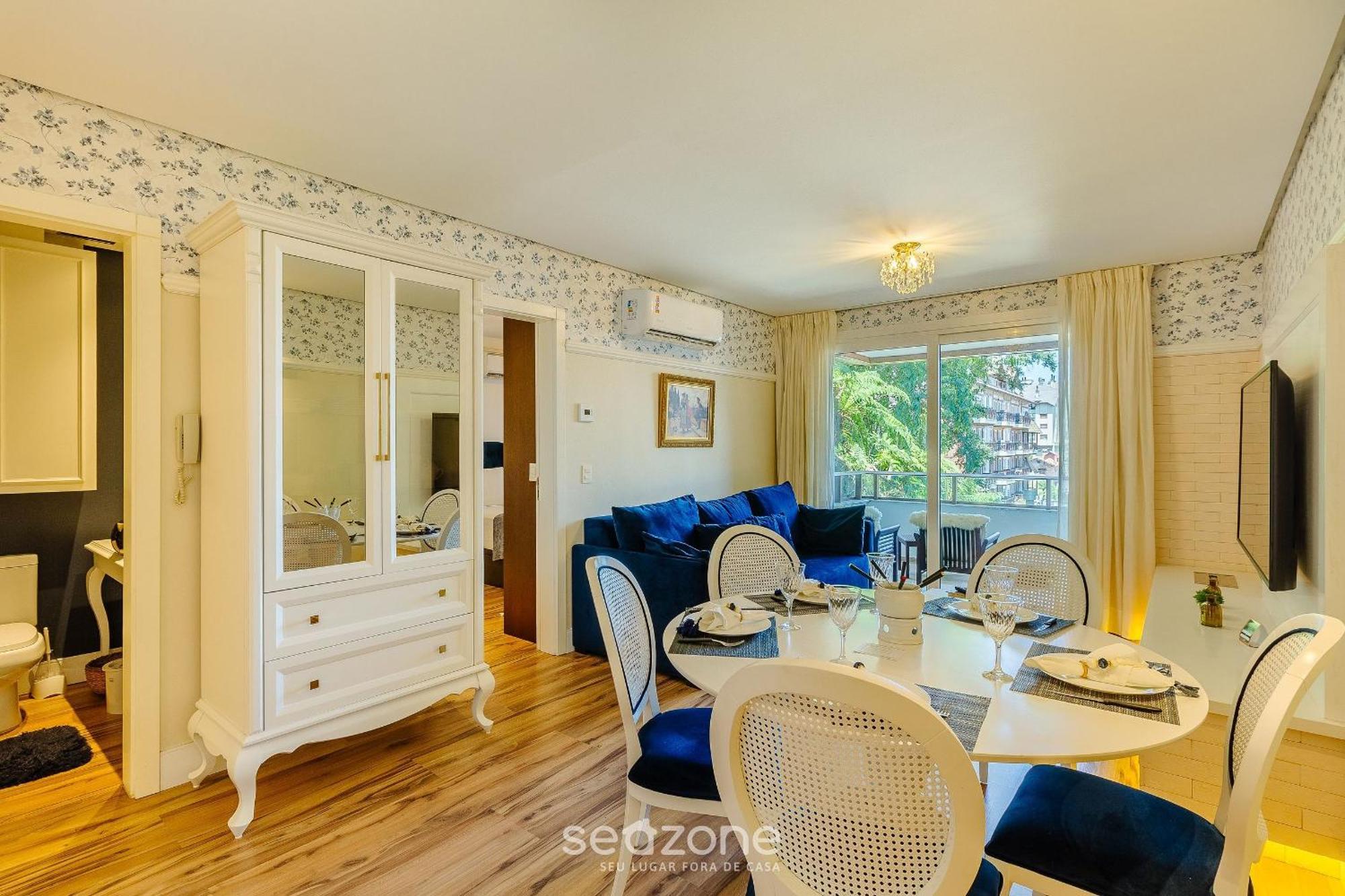 Belissimo Apto No Centro Gramado-rs Lar0406 Apartamento *