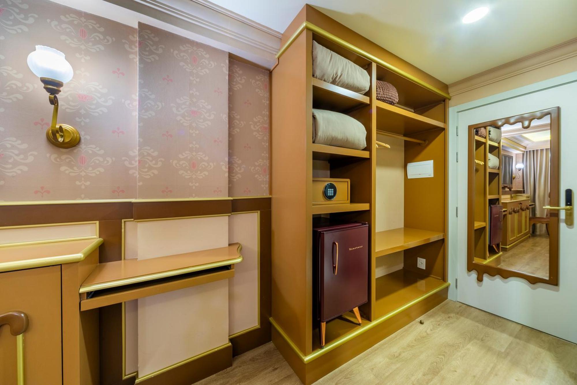 Chocoland Hotel 4*