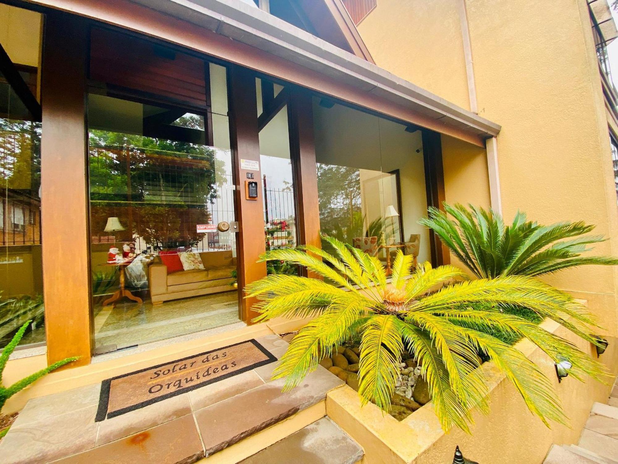 Apartamento 02 Suites, Ar Condicionado - Rua Coberta Gramado