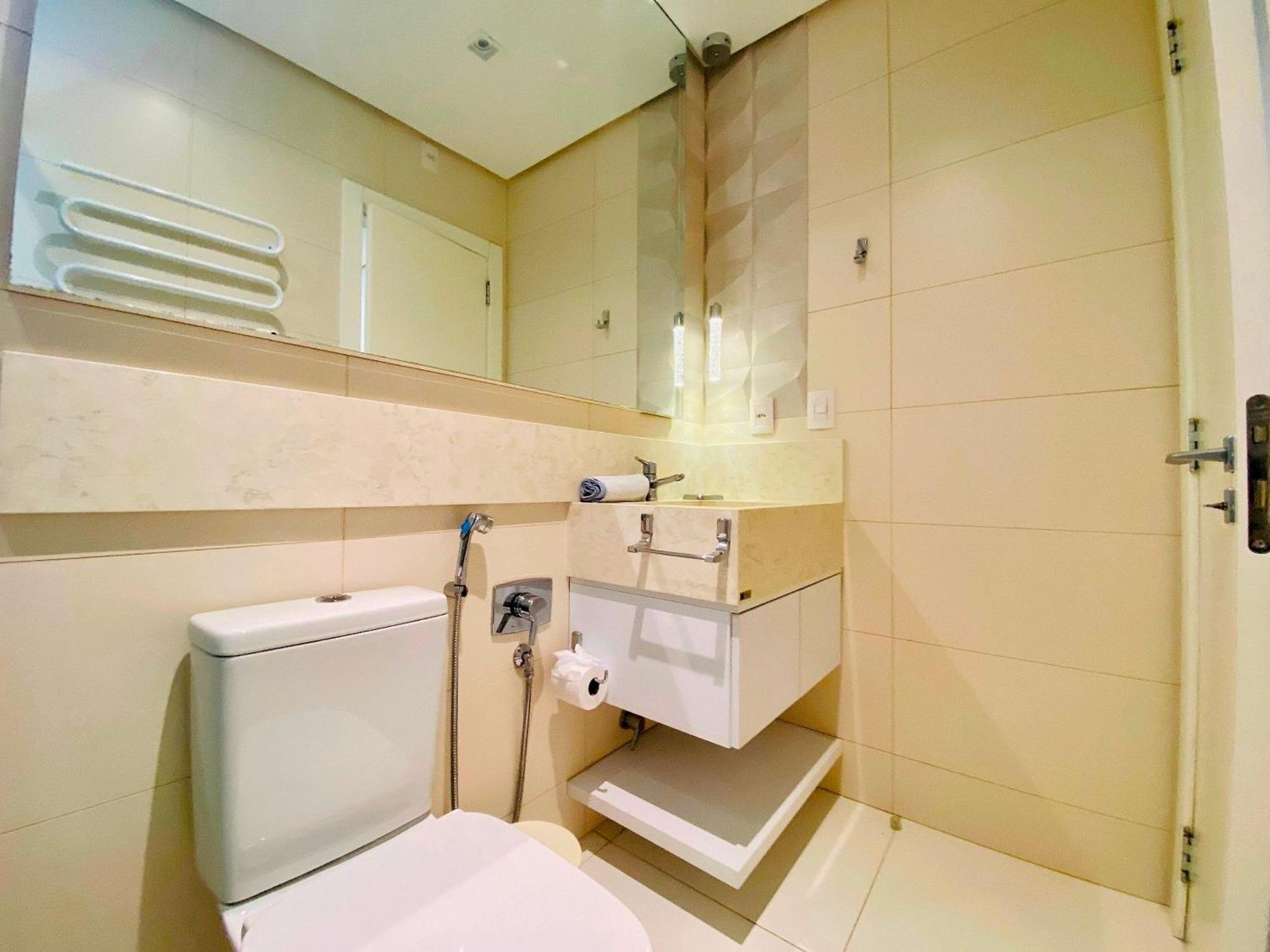 Apartamento Requinte E Praticidade Proximo A Rua Coberta