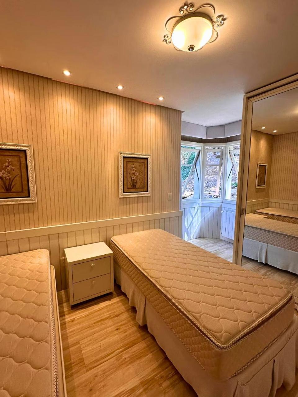 Apto Na Borges De Medeiros Apartamento