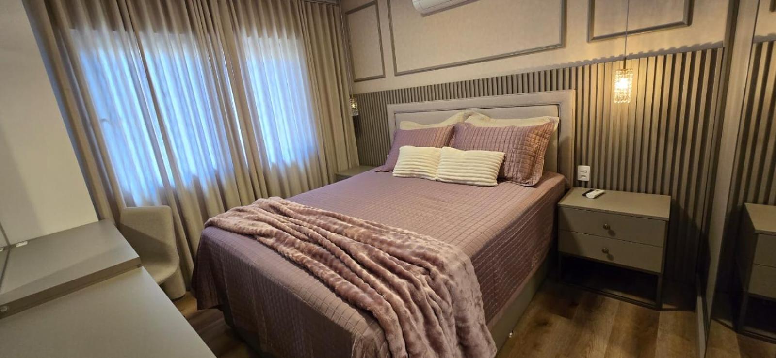 Flat De Luxo Em *
